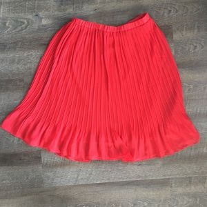 Comme Toi Endless Pleated Red Skirt-SZ Large
